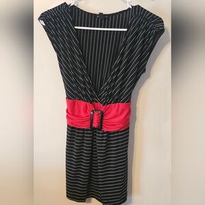 FANG Black and White Sheath Blouse with Plunge Neckline